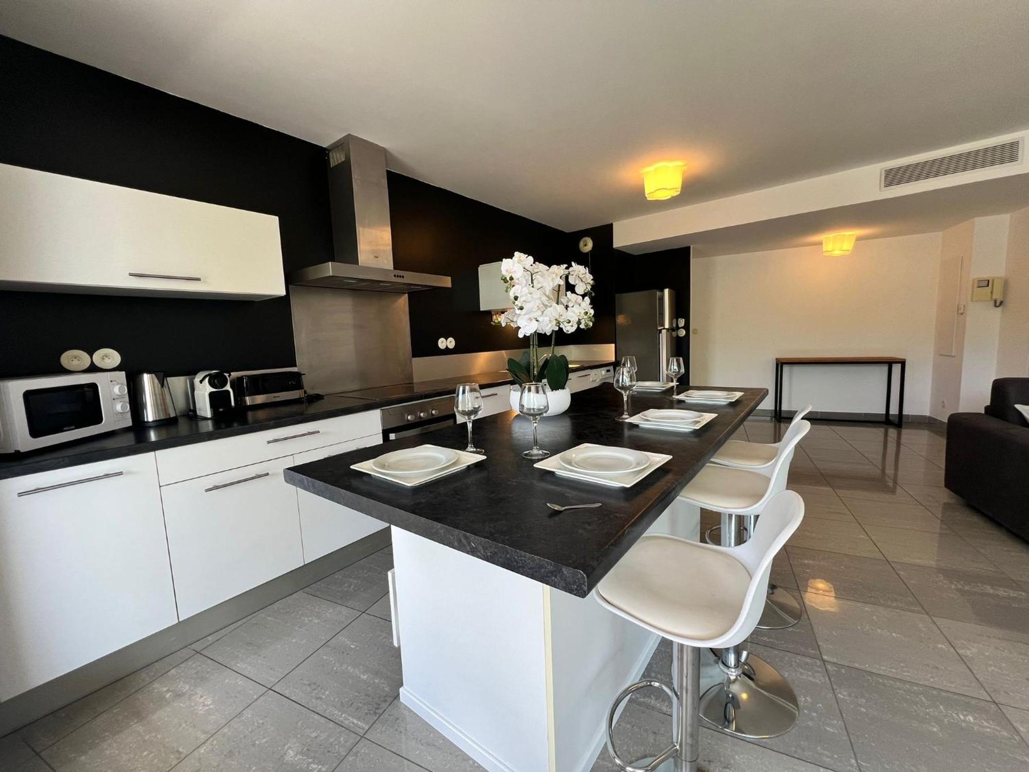 Grand T3 Neuf Proche Port/Centre Ville La Ciotat Exterior photo